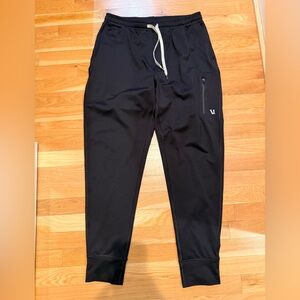 Vuori Sunday Performance Jogger (Black)